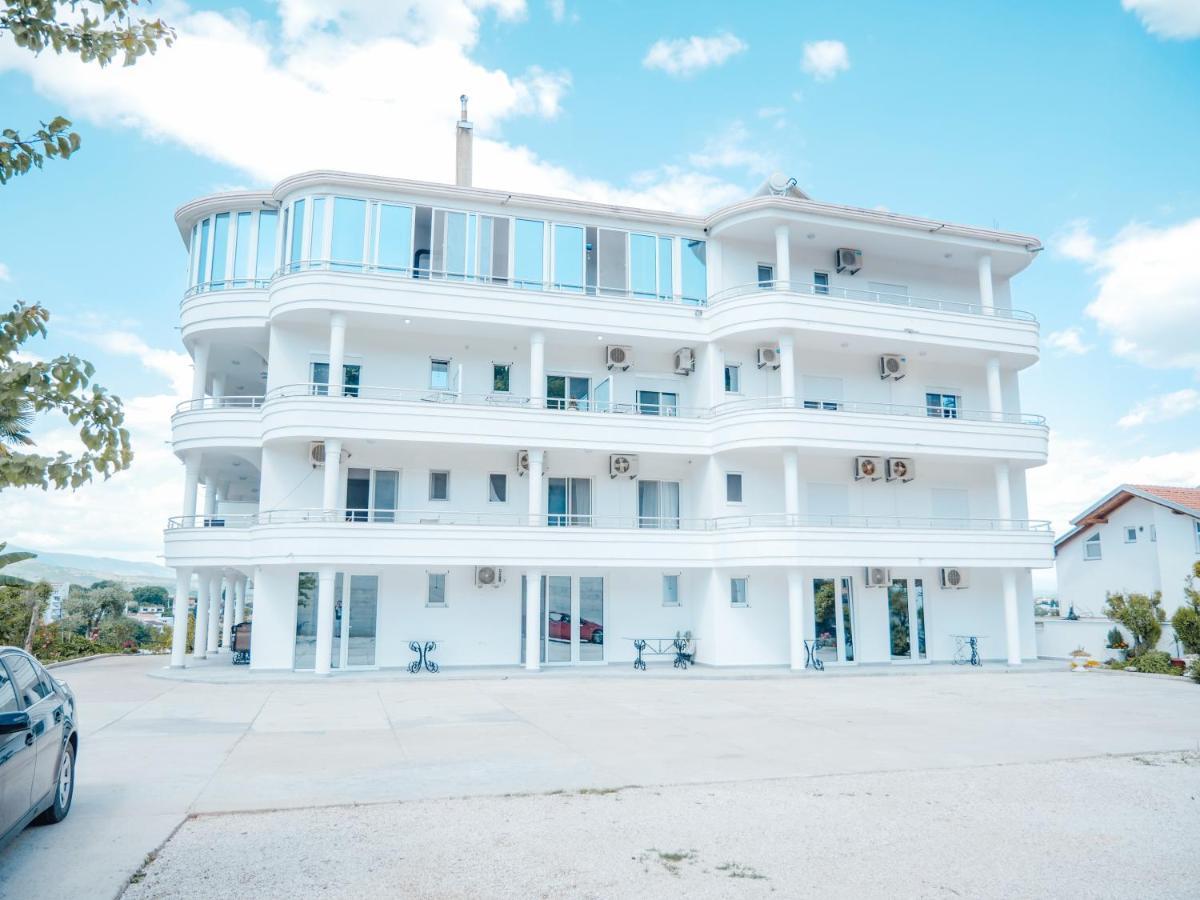 Apartments Gjenashaj Улцинь Экстерьер фото